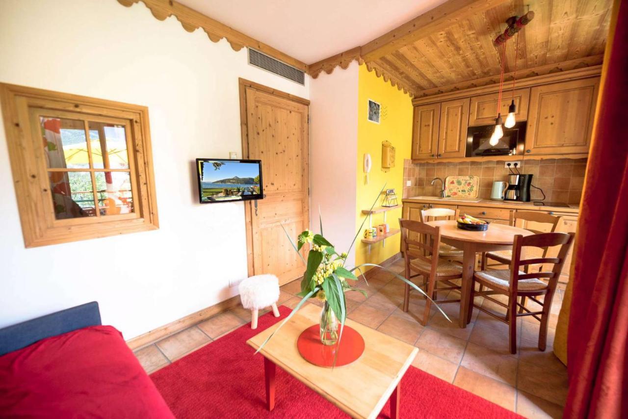 La Carte Postale Apartment Duingt Exterior foto